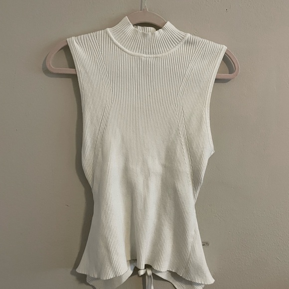 Forever 21 Tops - F21 Sleeveless Ribbed White Top